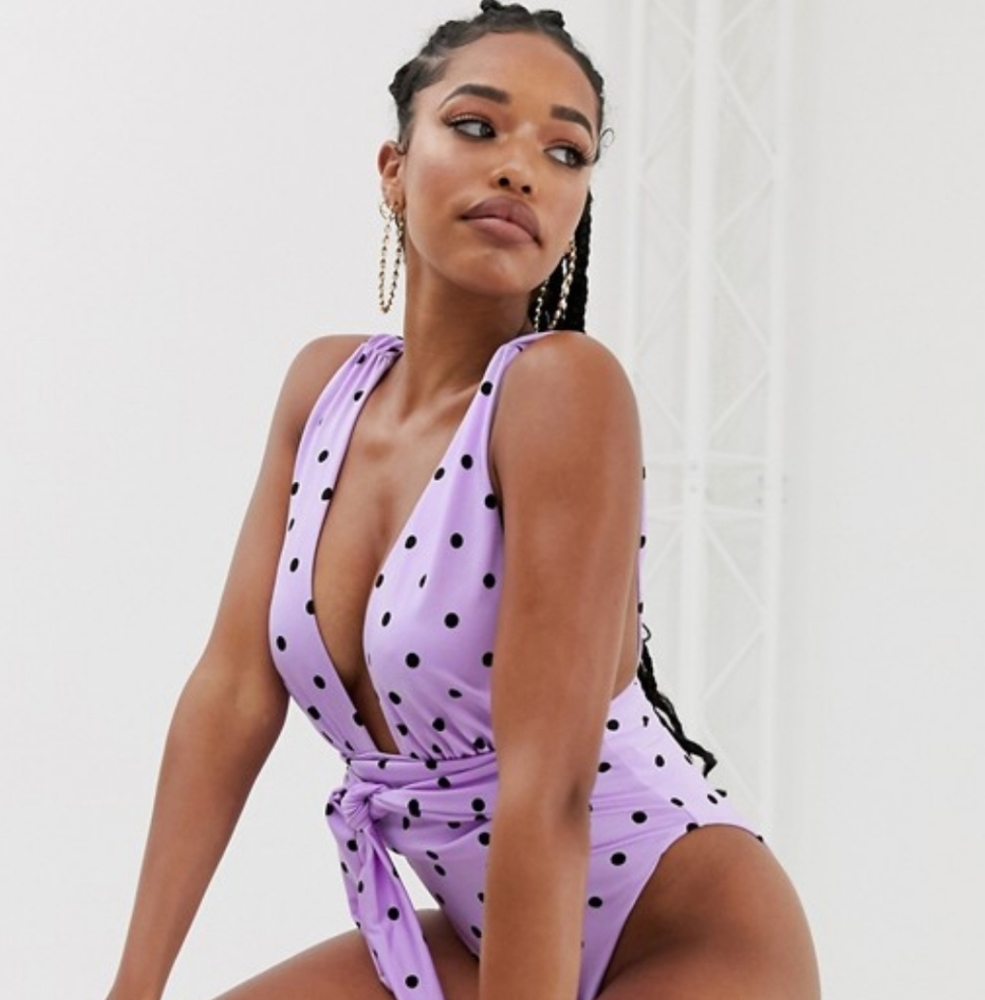 👙 Swimsuit - Picture 3 of 8